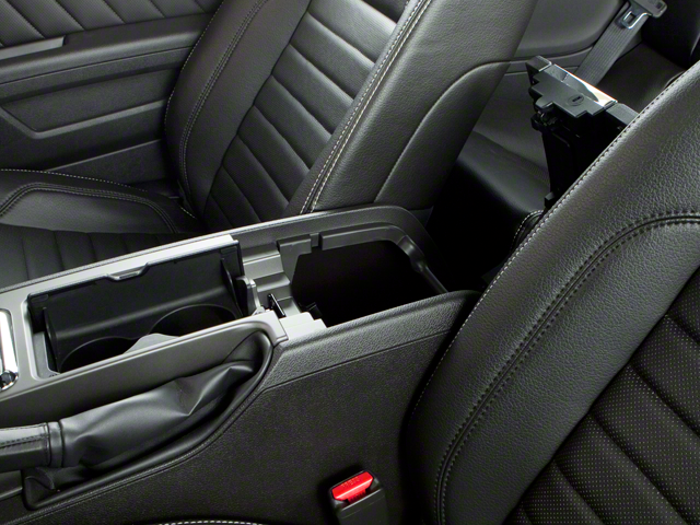 2010 Ford Mustang V6