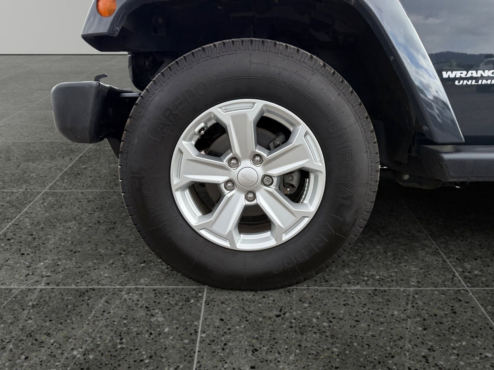 2017 Jeep Wrangler Unlimited Sahara Chief