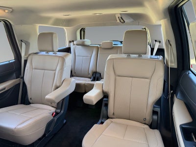 2023 Ford Expedition XLT
