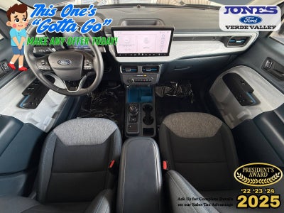 2025 Ford Maverick XLT