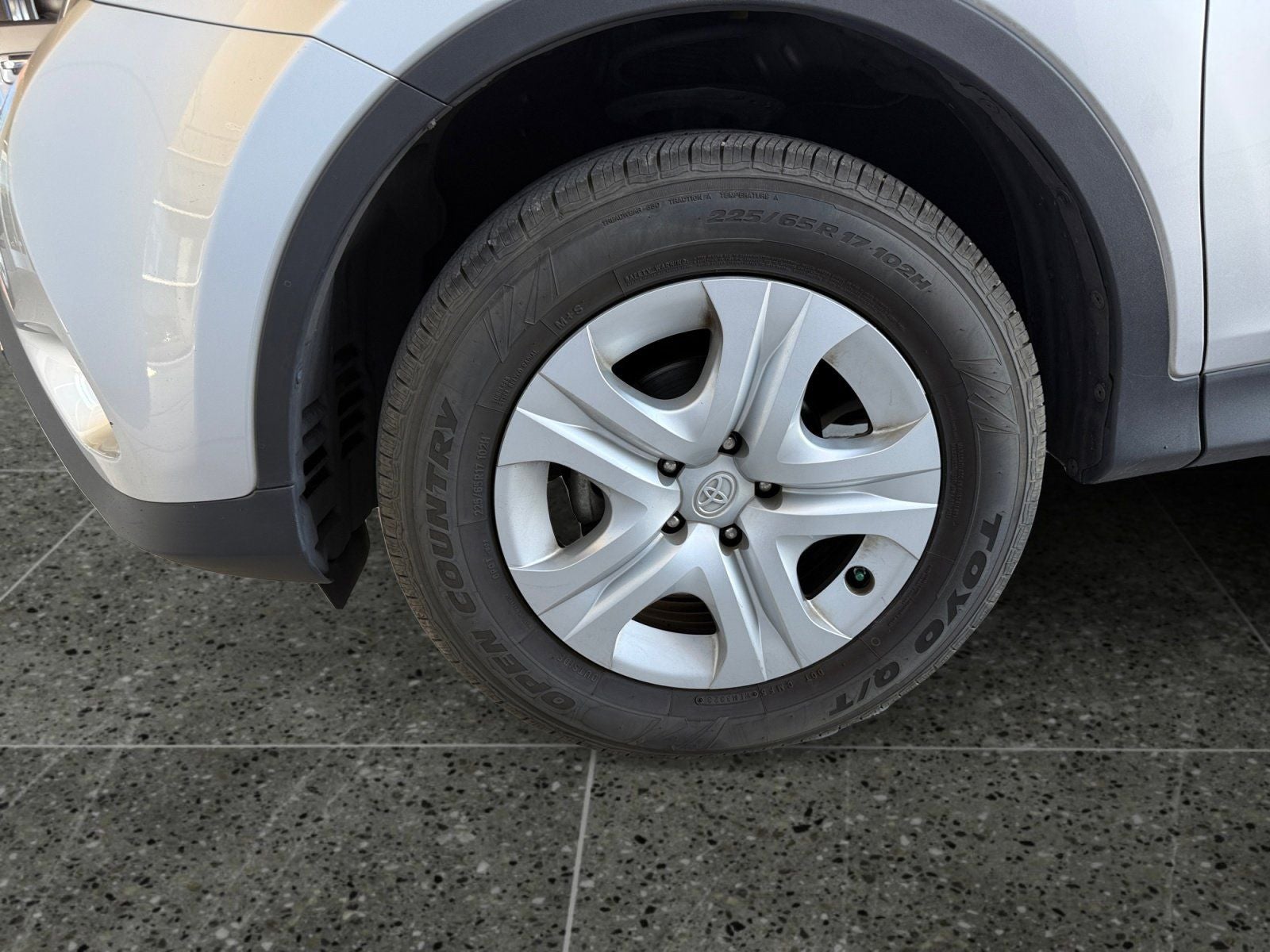 2013 Toyota RAV4 LE
