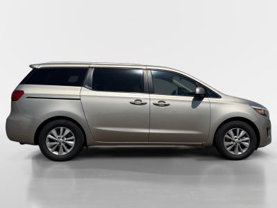 2015 Kia Sedona LX