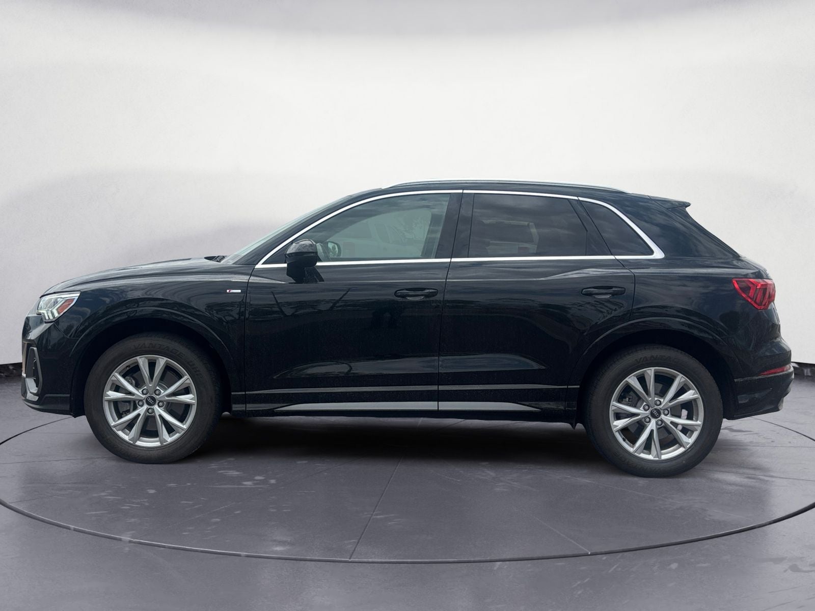 2022 Audi Q3 Premium Plus S Line quattro