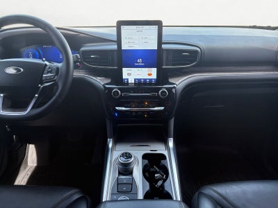 2023 Ford Explorer Platinum