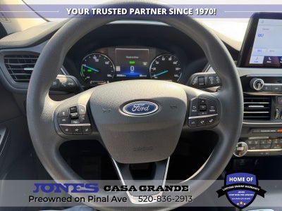 2021 Ford Escape Hybrid SE
