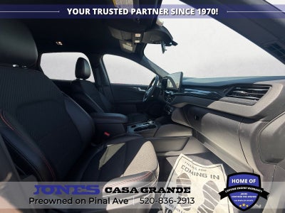 2023 Ford Escape ST-Line