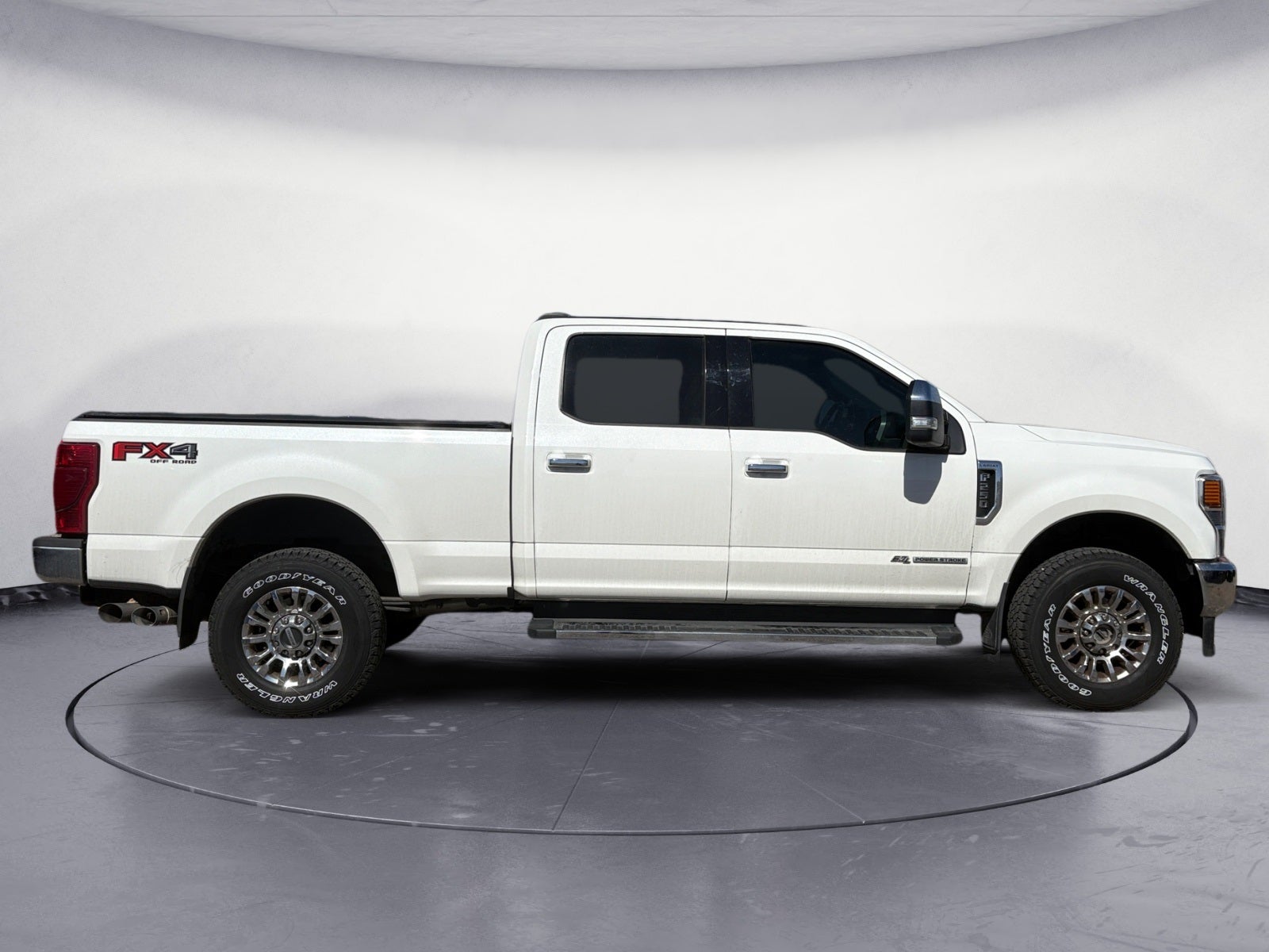 2022 Ford F-250SD Lariat