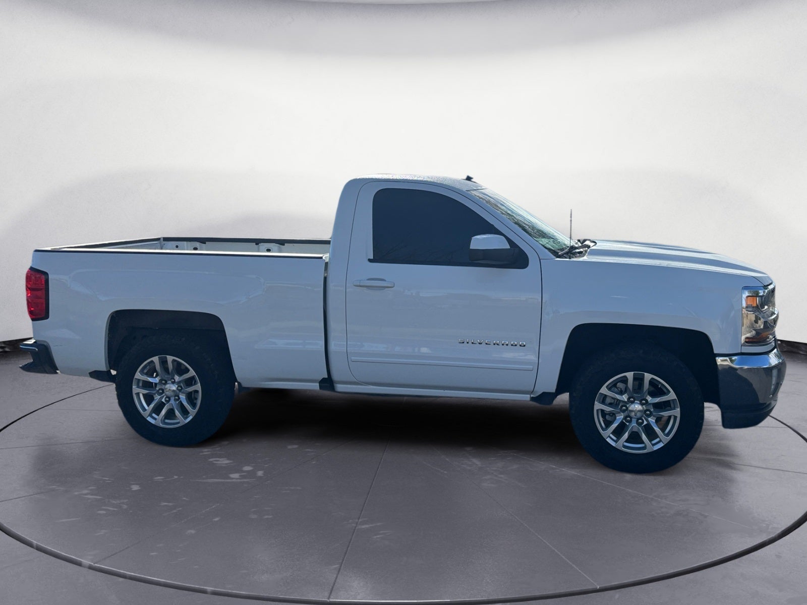 2018 Chevrolet Silverado 1500 LT LT1