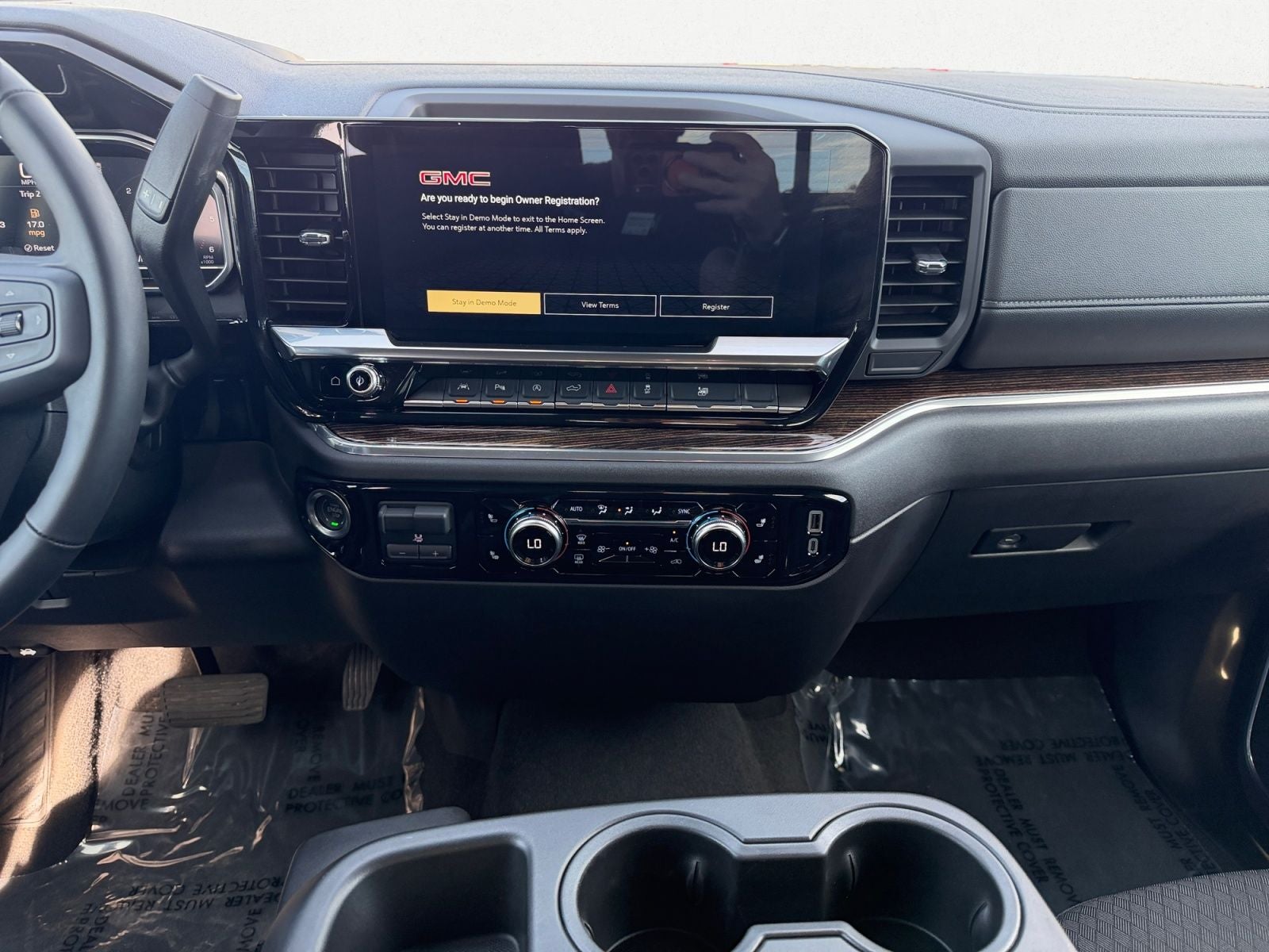 2025 GMC Sierra 1500 SLE