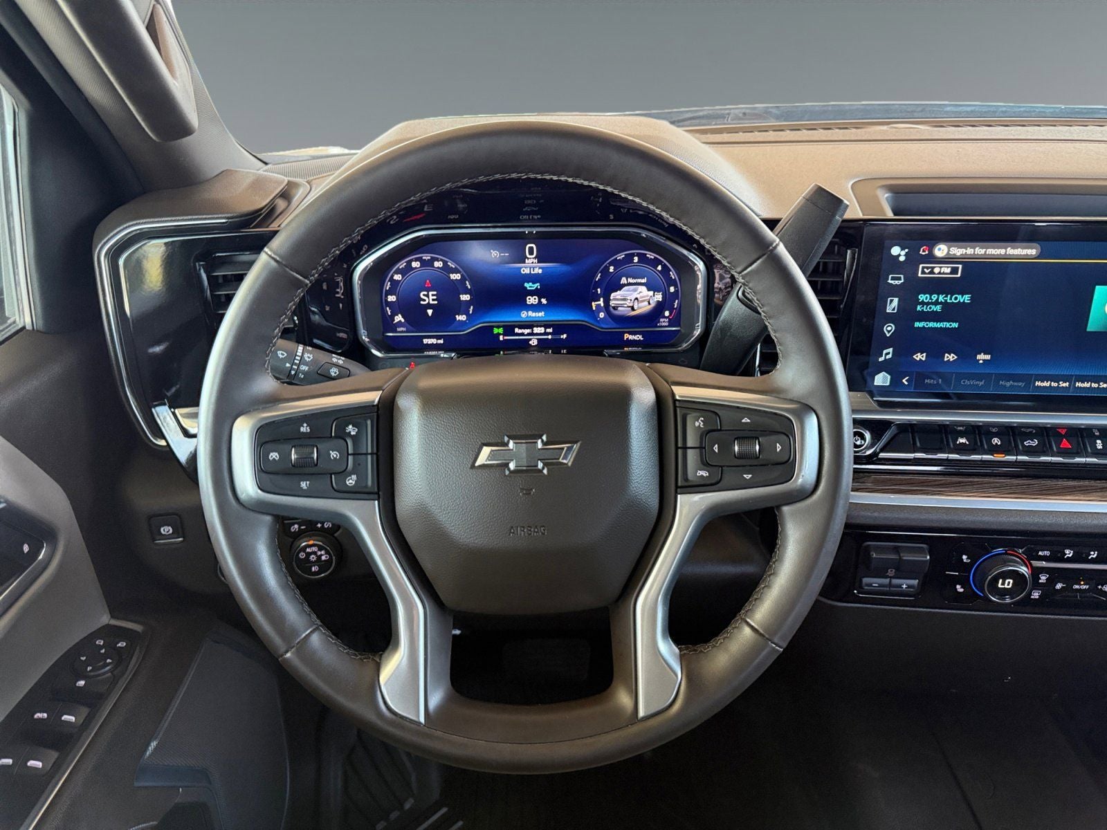 2024 Chevrolet Silverado 1500 RST