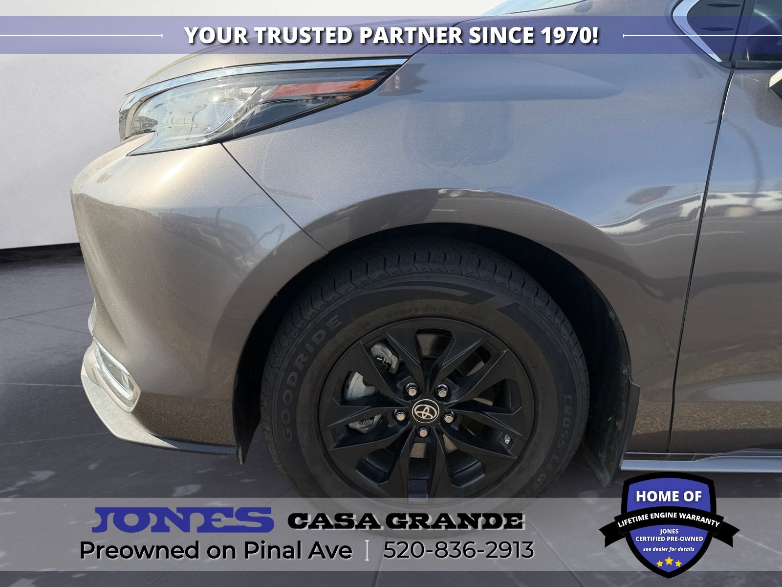 2023 Toyota Sienna XLE