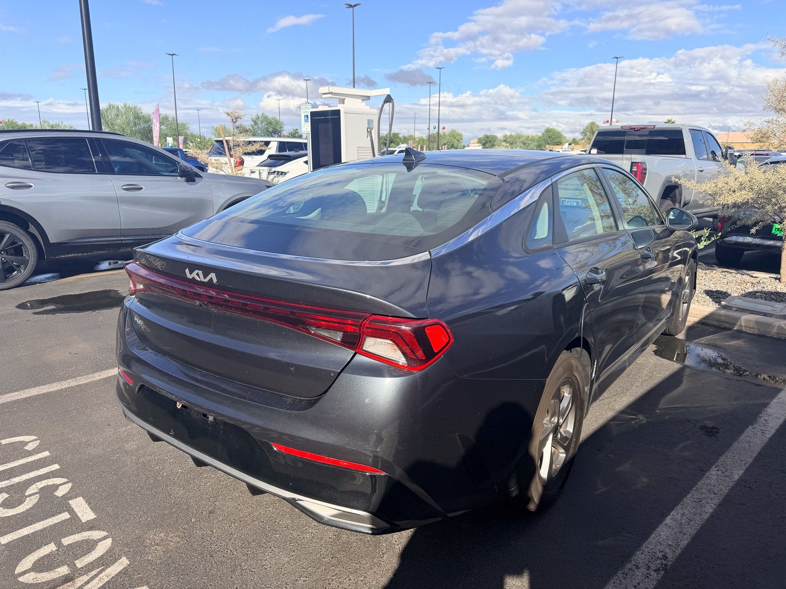 2022 Kia K5 LXS