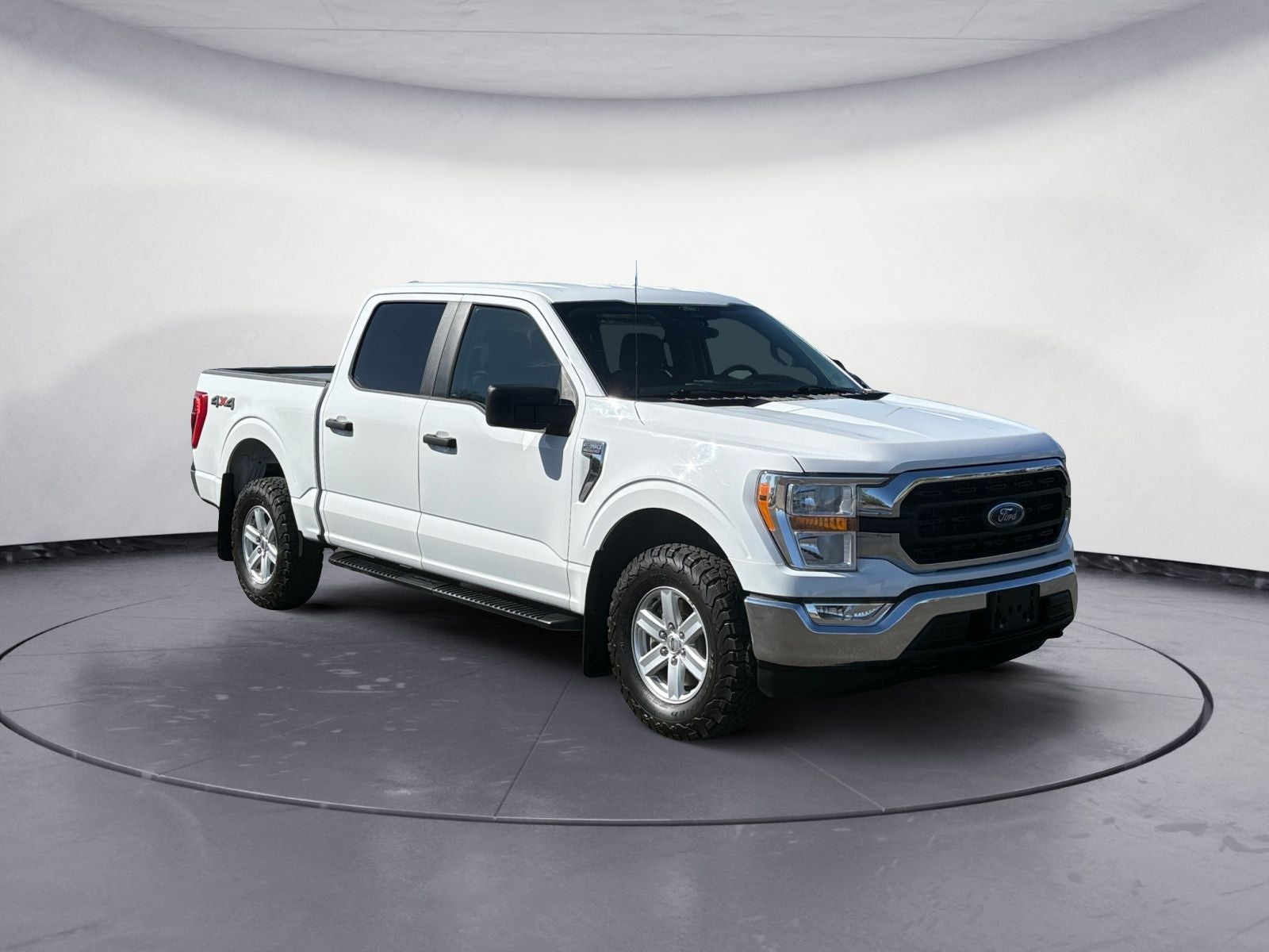 2022 Ford F-150 Base