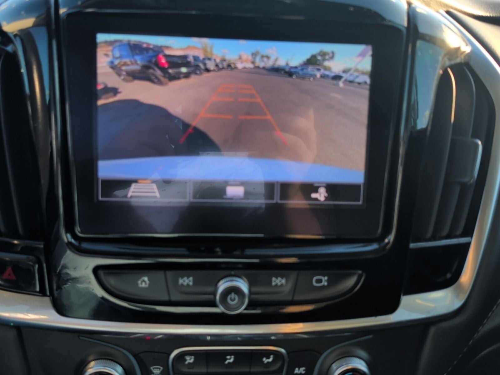 2020 Chevrolet Traverse LT 1LT