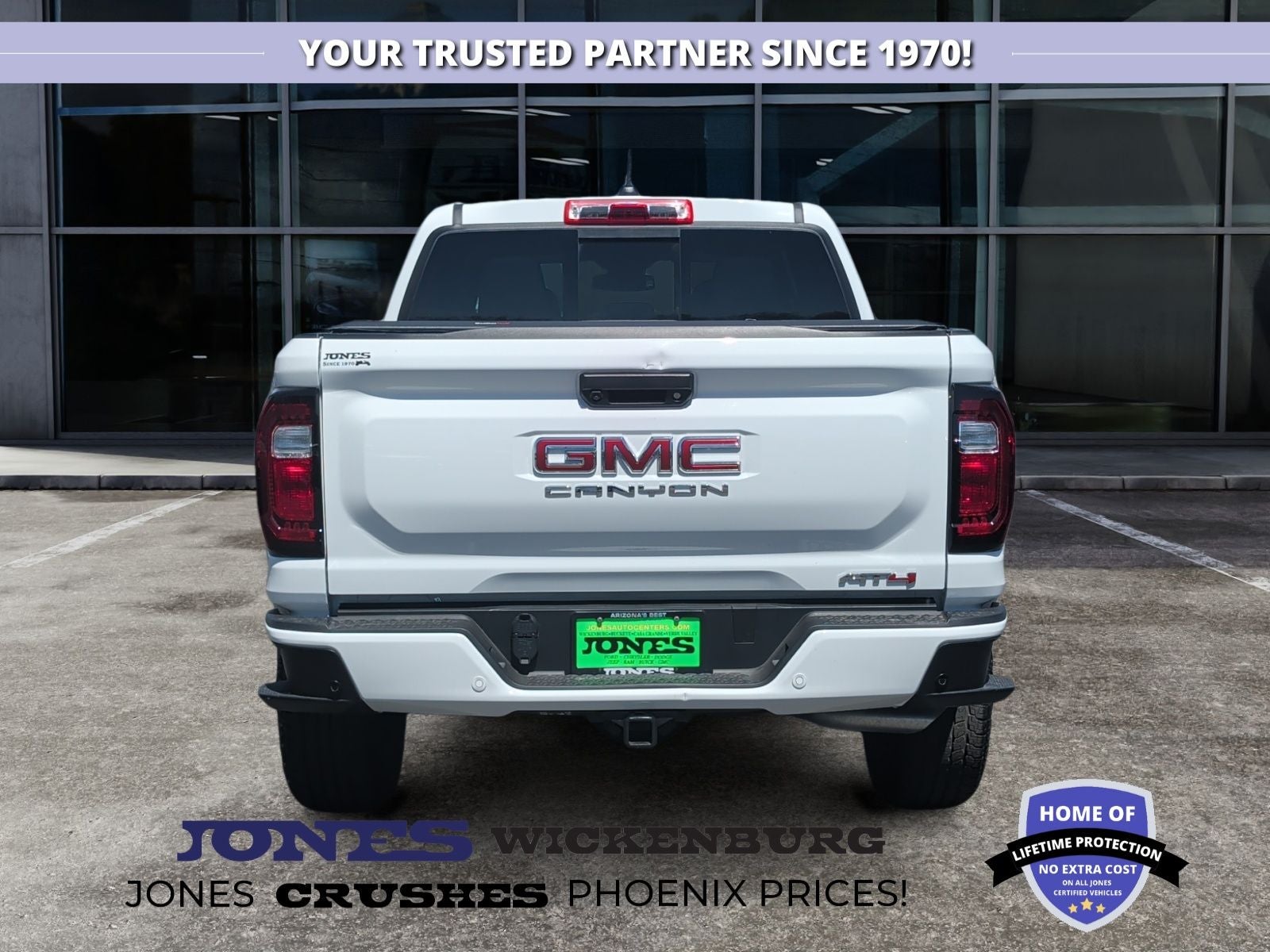 2025 GMC Canyon AT4