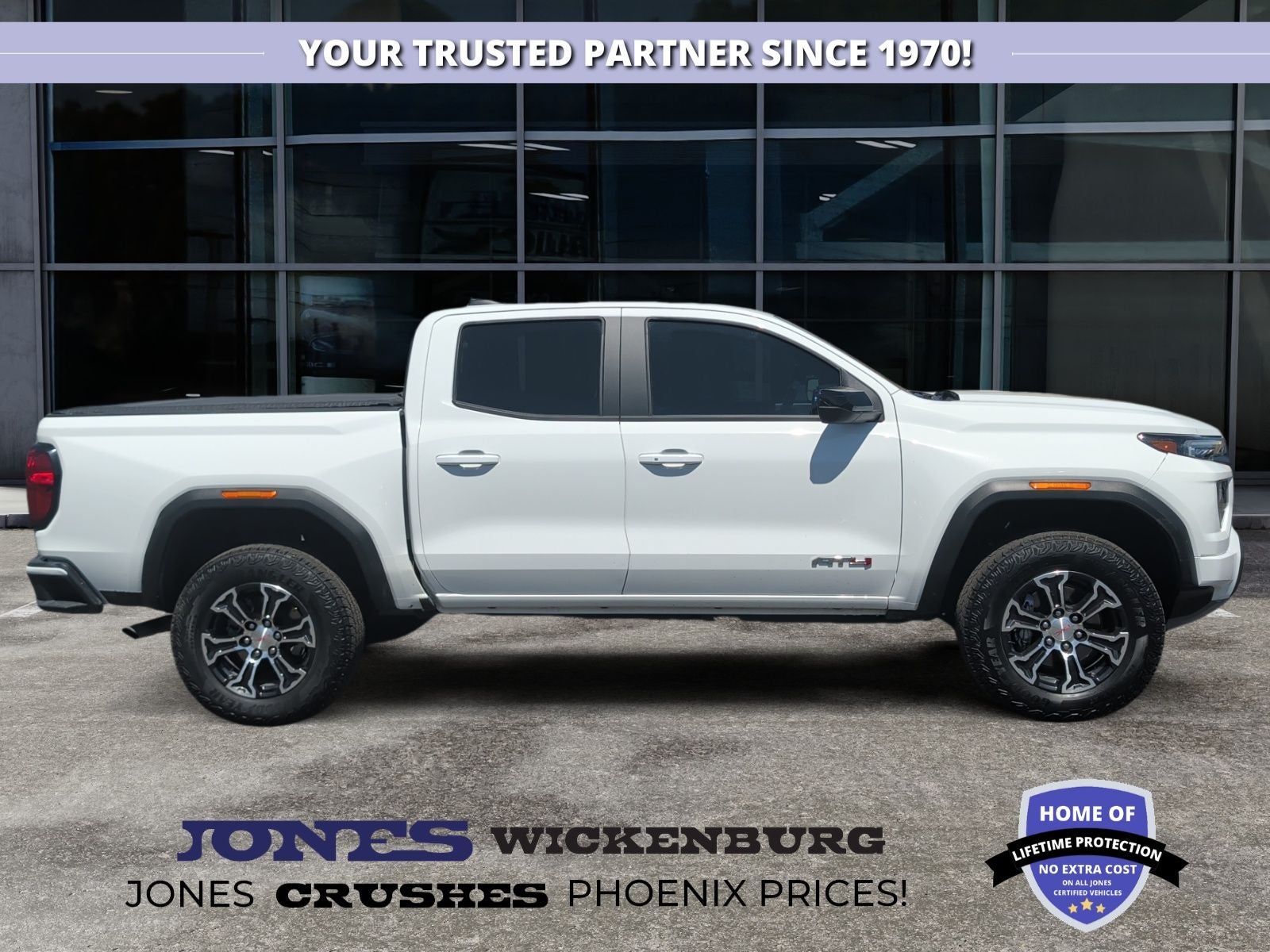 2025 GMC Canyon AT4