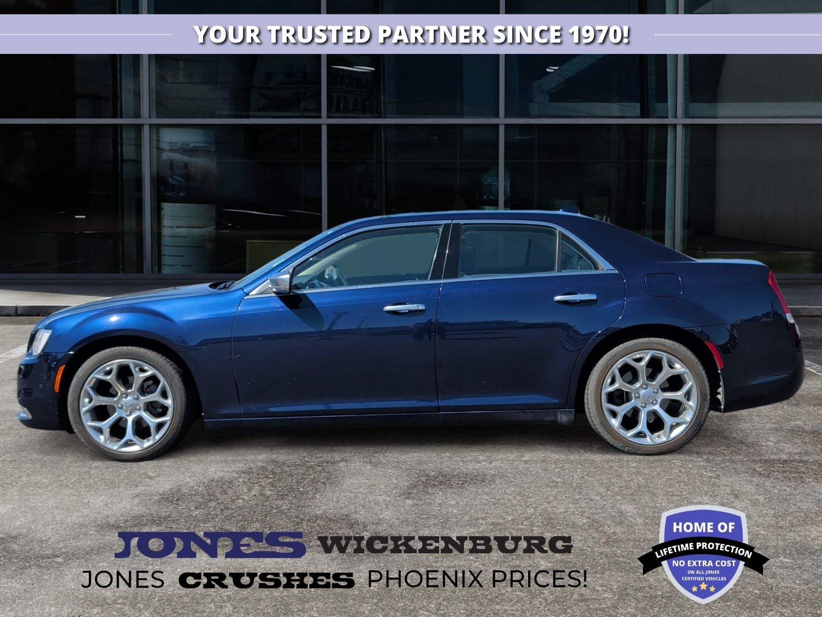 Used 2016 Chrysler 300 C Platinum with VIN 2C3CCAPG2GH263078 for sale in Wickenburg, AZ