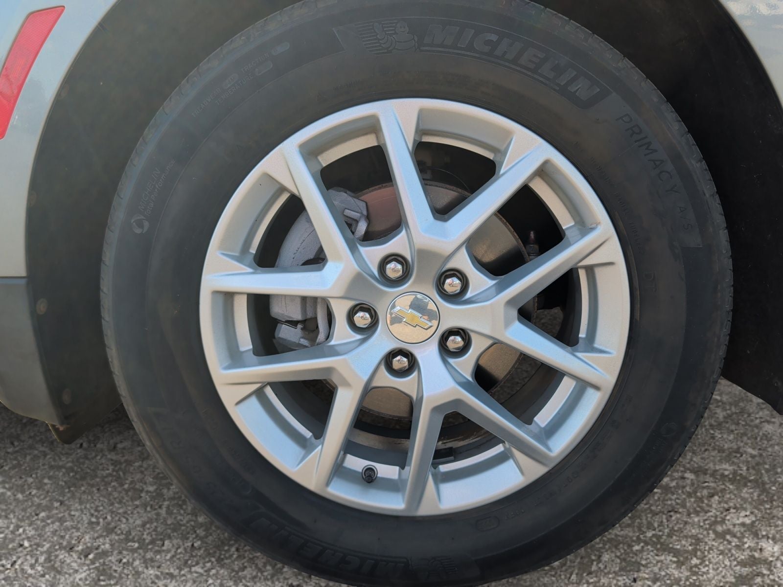 2023 Chevrolet Equinox LT - Photo 9