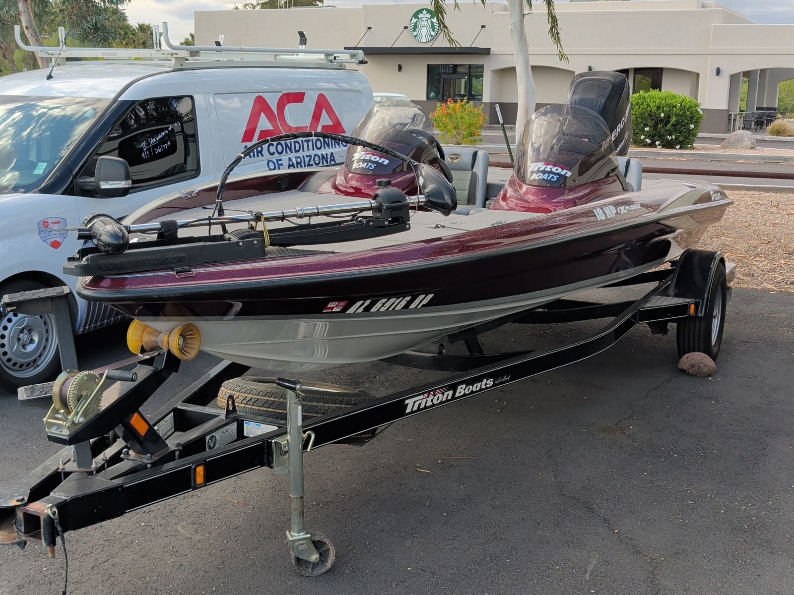 2009 Triton Explorer Bass Boat
