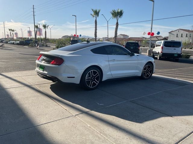 2022 Ford Mustang EcoBoost