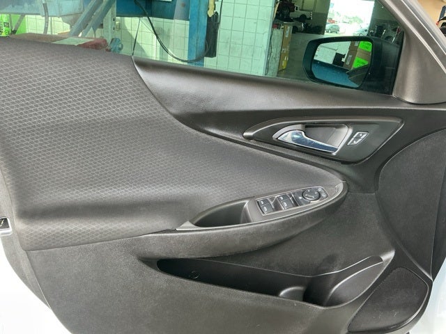 2023 Chevrolet Malibu LS 1LS