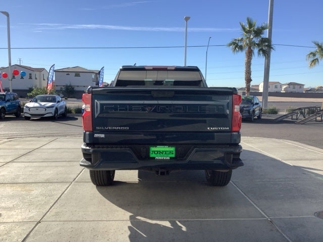 2022 Chevrolet Silverado 1500 Custom