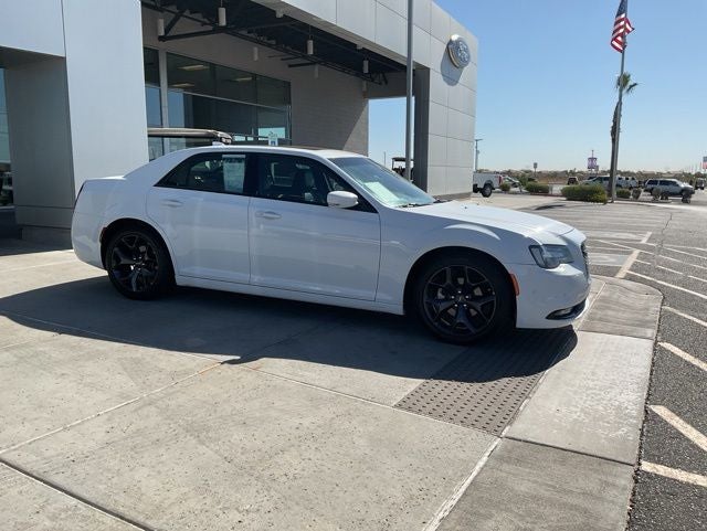 2023 Chrysler 300 S