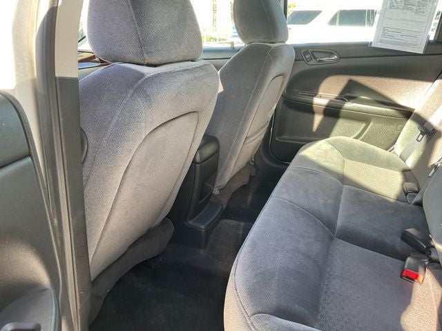 2011 Chevrolet Impala LS