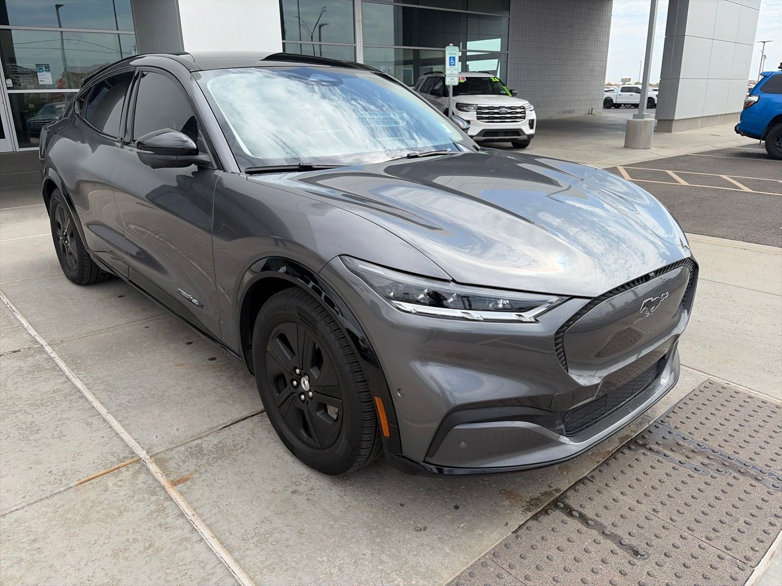 2023 Ford Mustang Mach-E California Route 1