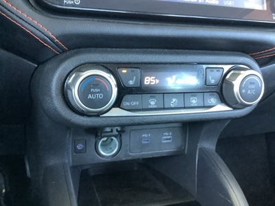 2024 Nissan Versa 1.6 SR