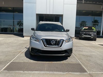2019 Nissan Kicks S