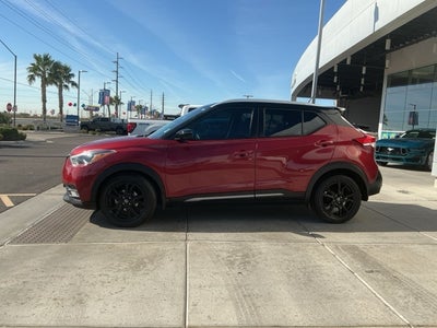 2020 Nissan Kicks SR