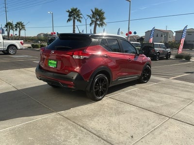 2020 Nissan Kicks SR