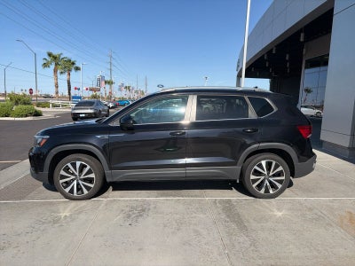 2024 Volkswagen Taos 1.5T SE