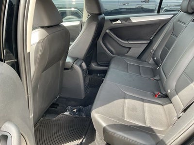 2013 Volkswagen Jetta 2.5L SE Convenience & Sunroof