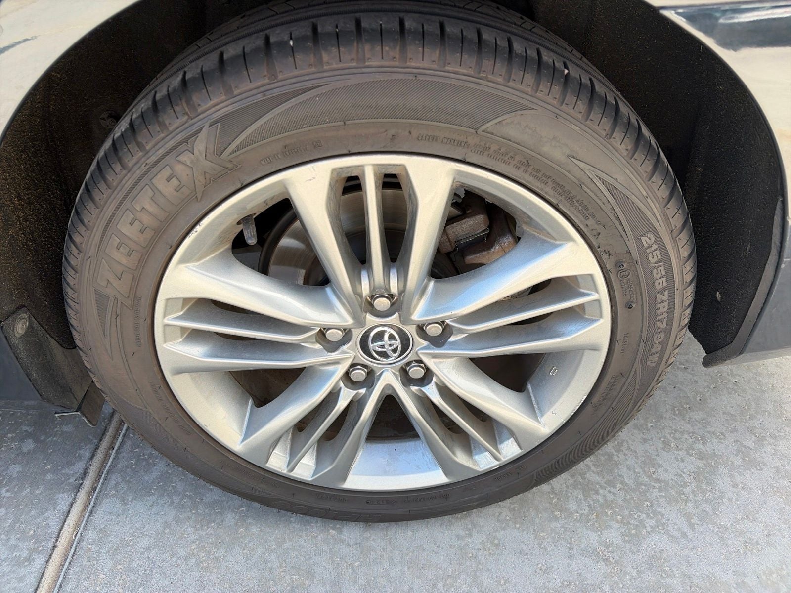 2016 Toyota Camry SE