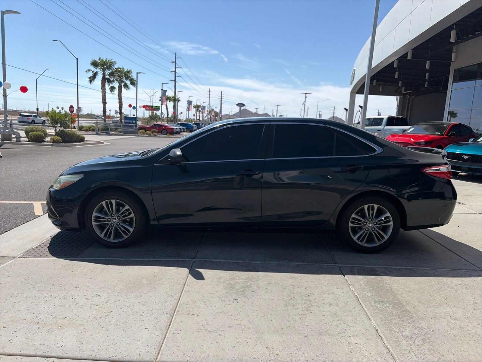 2016 Toyota Camry SE