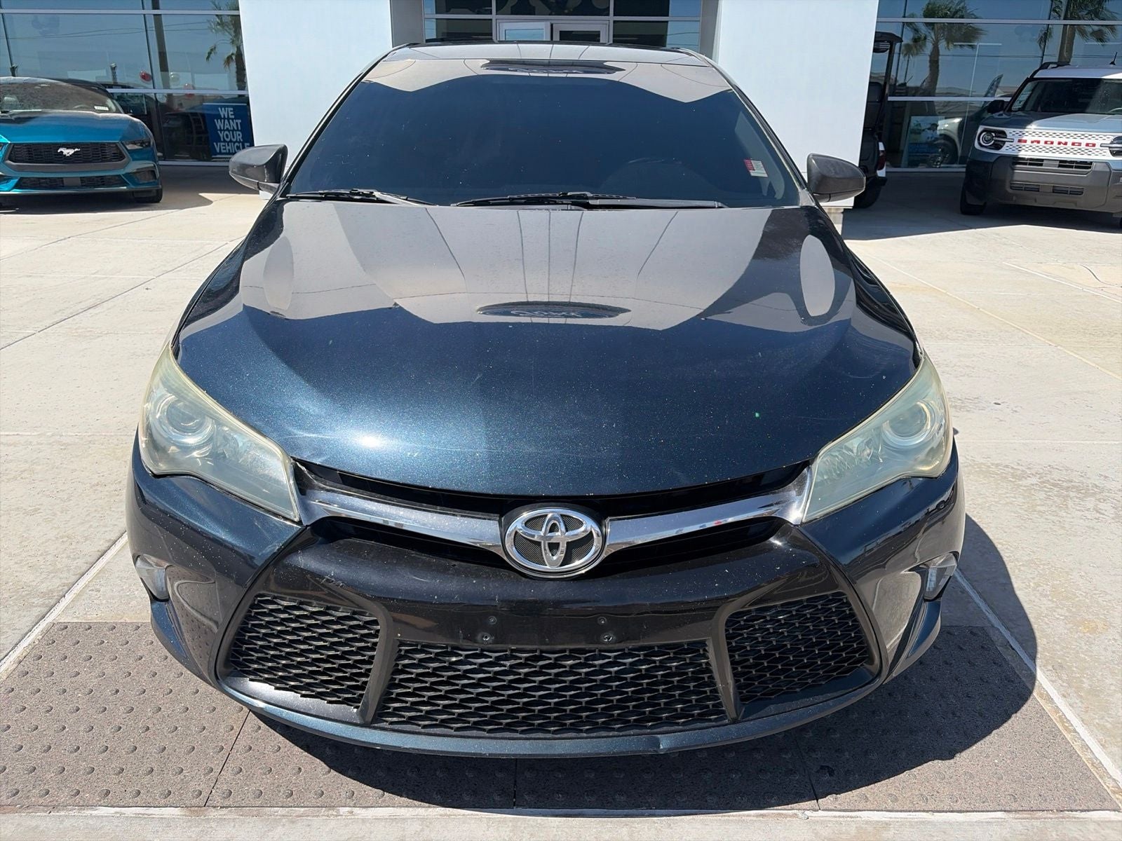 2016 Toyota Camry SE