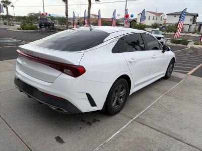 2022 Kia K5 LX