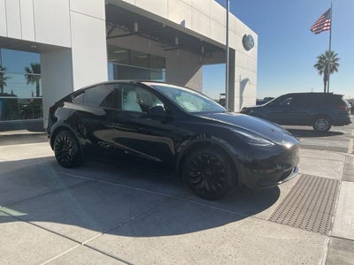 2024 Tesla Model Y Long Range