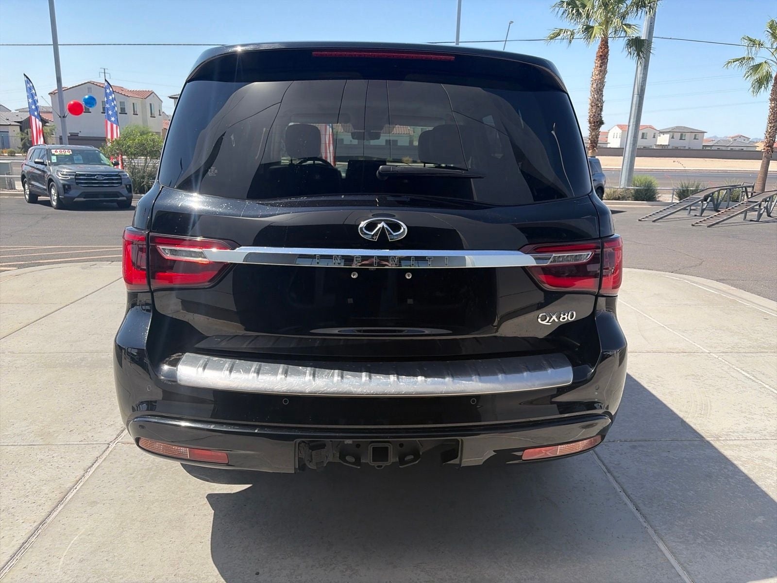 2022 INFINITI QX80 LUXE