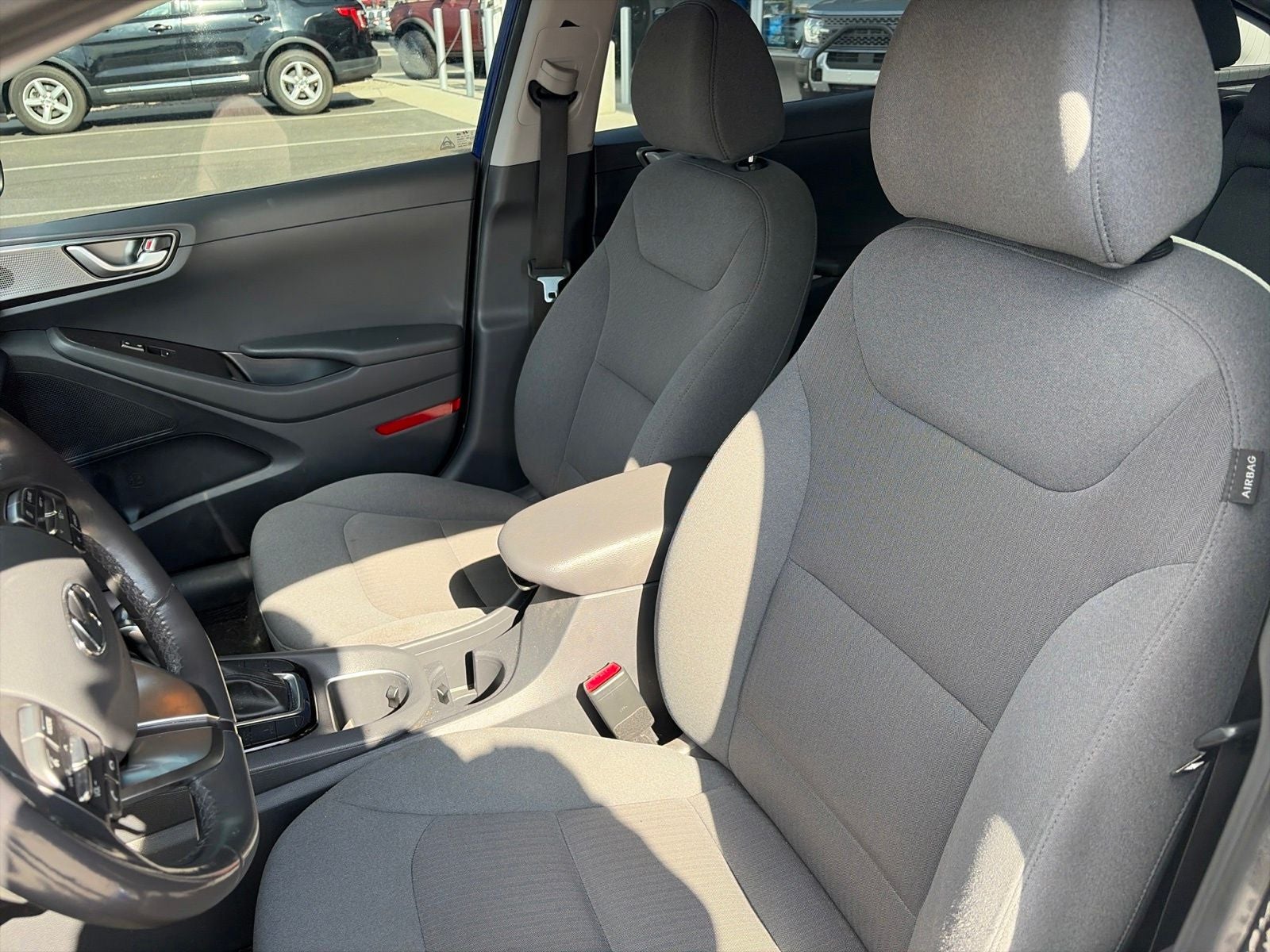 2020 Hyundai Ioniq Hybrid SE