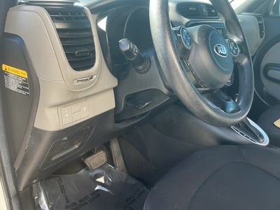 2017 Kia Soul Base