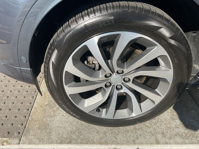 2024 Land Rover Discovery Sport S