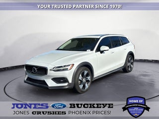 2021 Volvo V60 Cross Country T5