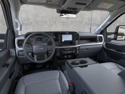 2025 Ford Super Duty F-350 DRW XL