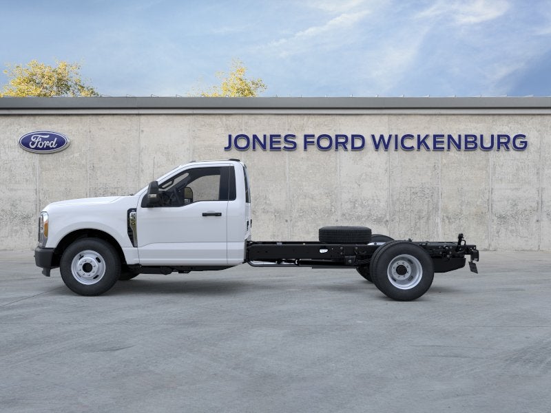 2026 Ford Super Duty F-350 DRW XL