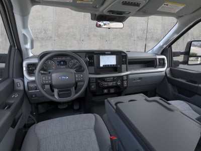 2026 Ford Super Duty F-350 DRW XL