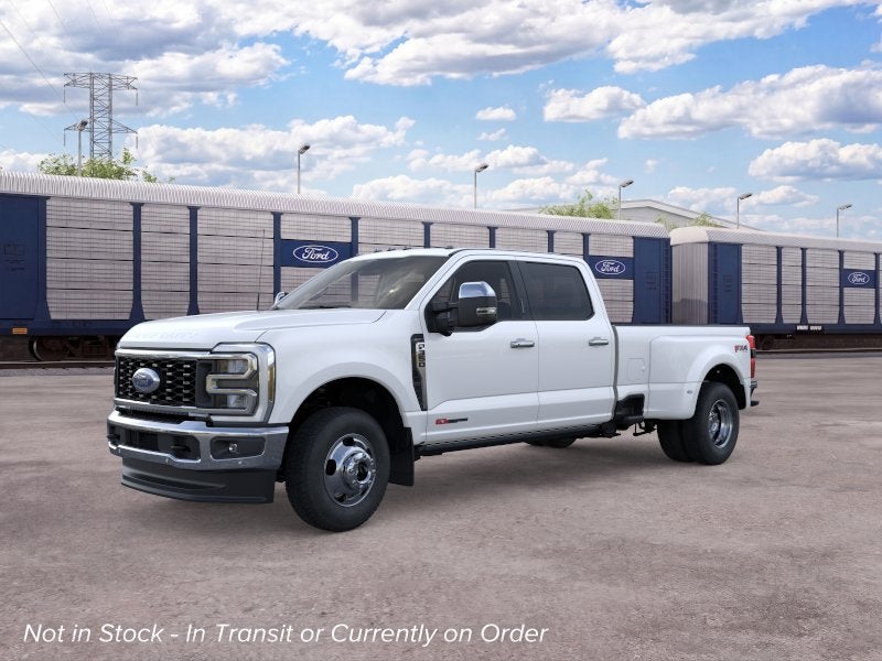 2026 Ford Super Duty F-350 DRW LARIAT