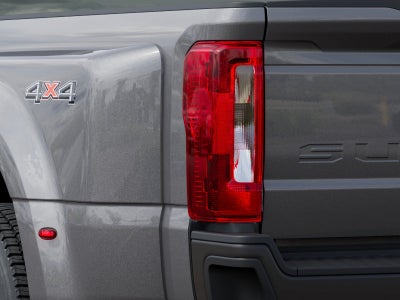 2027 Ford Super Duty F-450 DRW XL